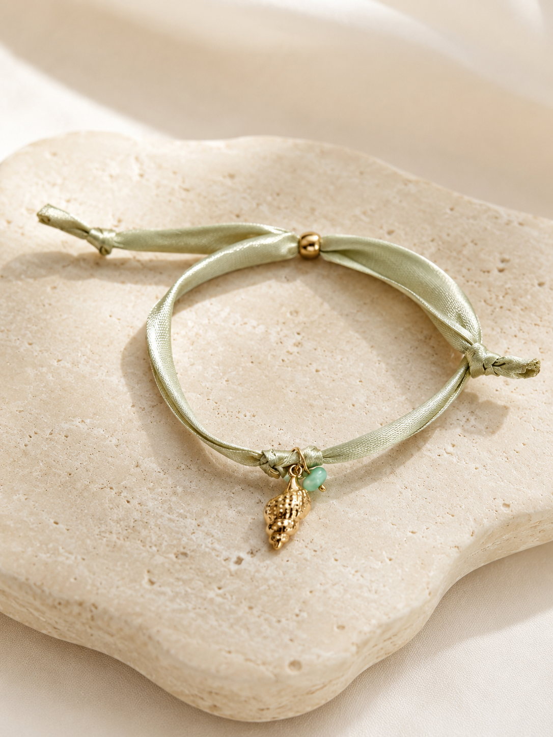 Schelp armband groen